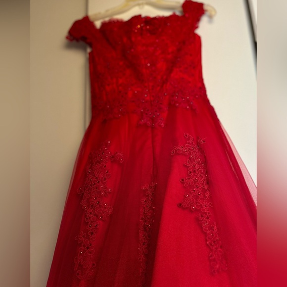 I am selling my long red prom dress. I only worn it once - Picture 7 of 10